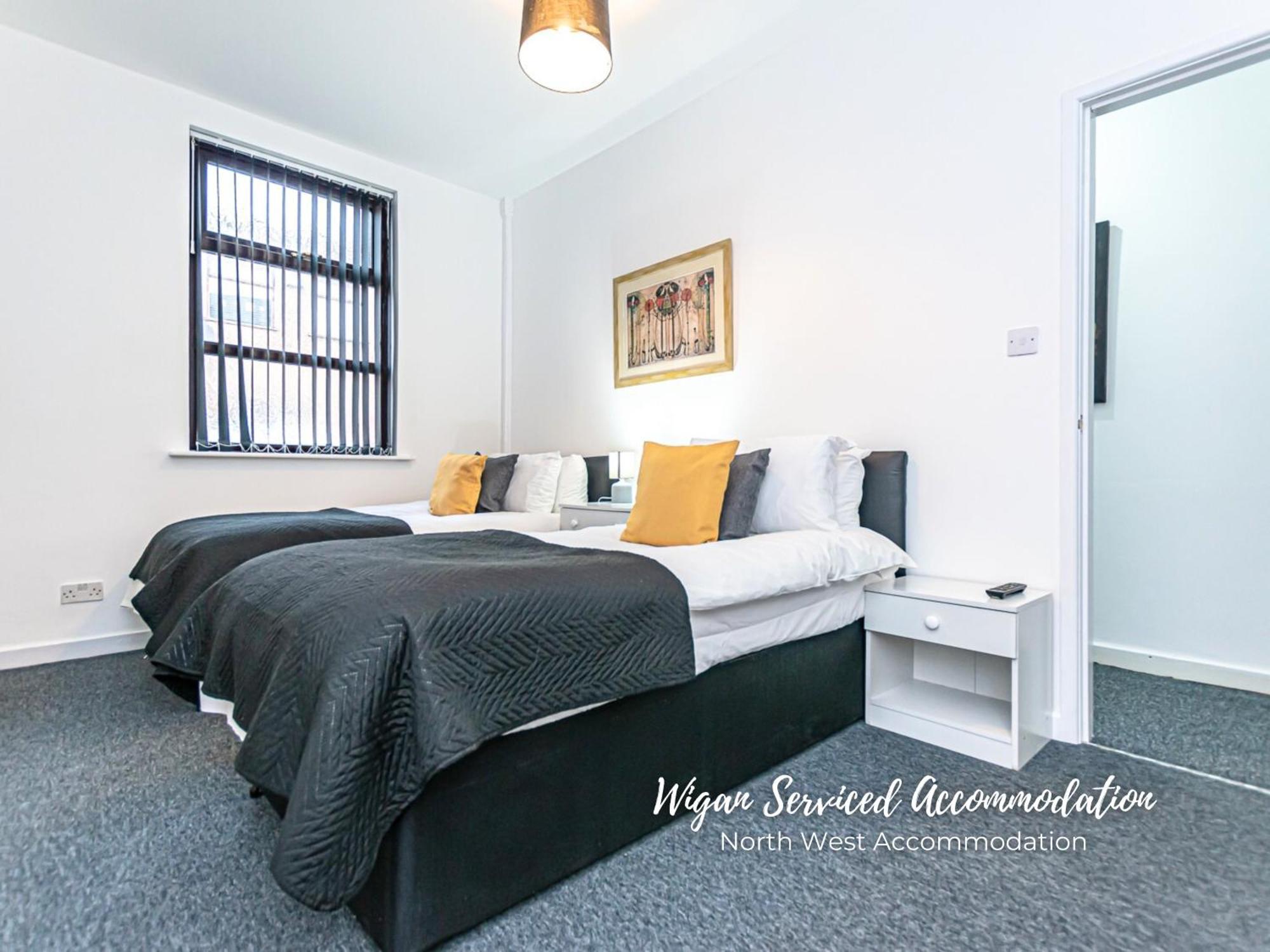 Wigan Work-Ready 3Br House Sleeps 6 Guests Exterior photo