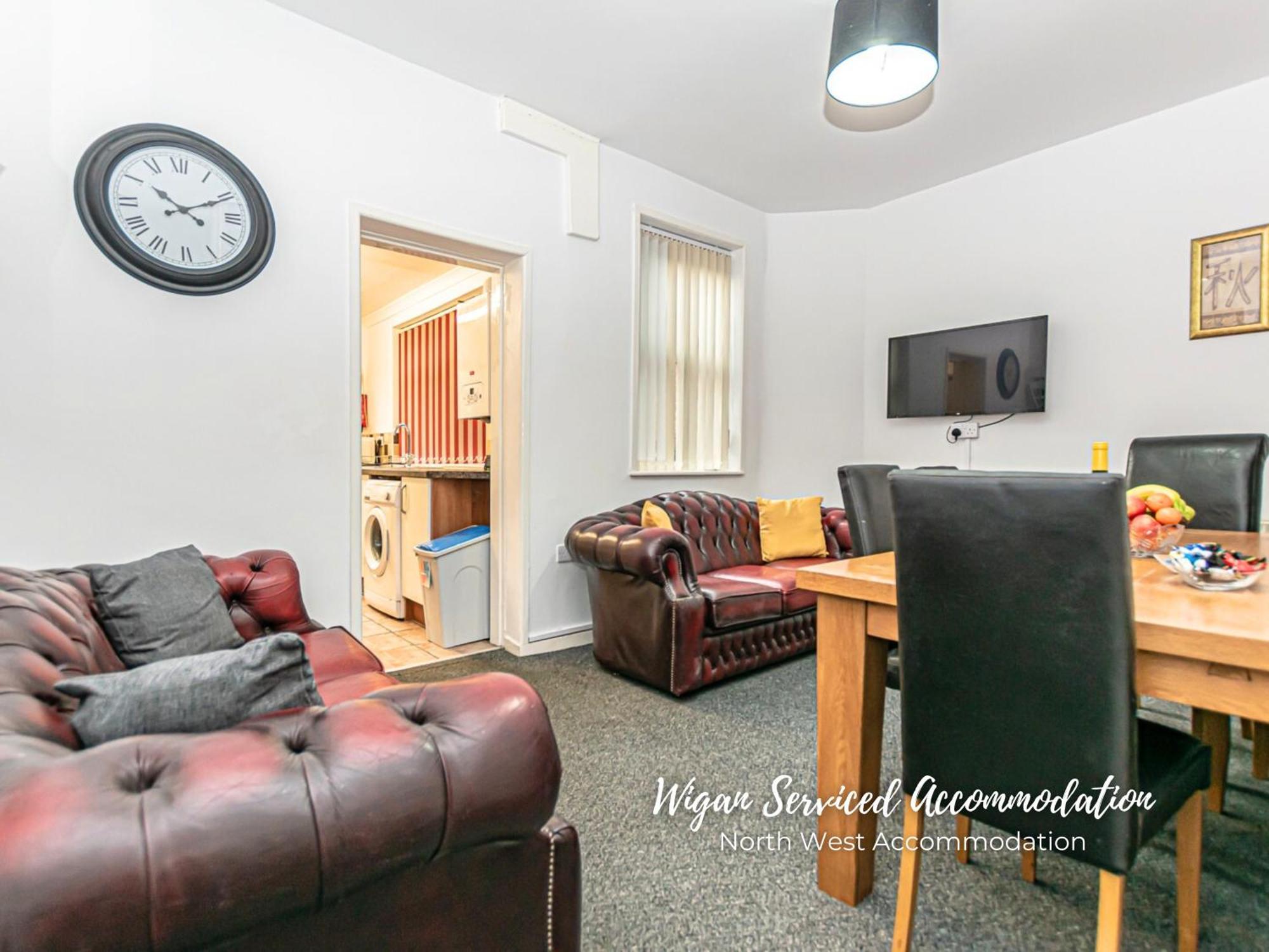 Wigan Serviced Accommodation Exterior photo